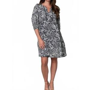 NEW PINE APPAREL women's puff sleeve dress in black and white